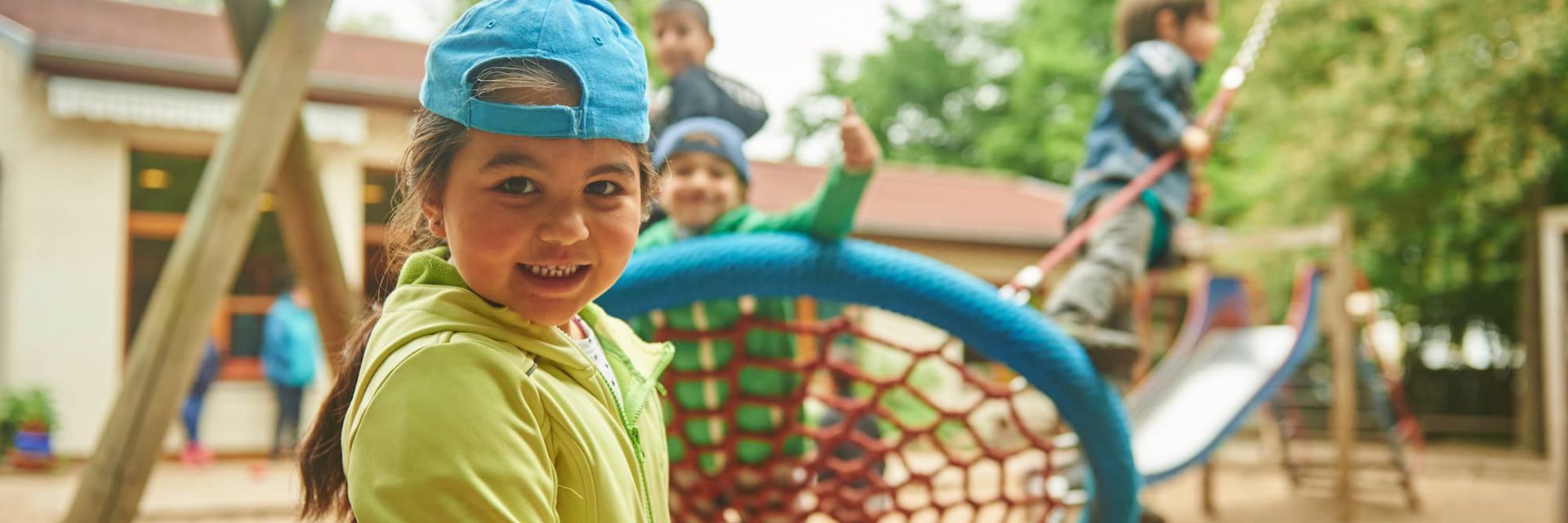Deutsches-rotes-Kreuz-Bremen_kita-baumhoehle