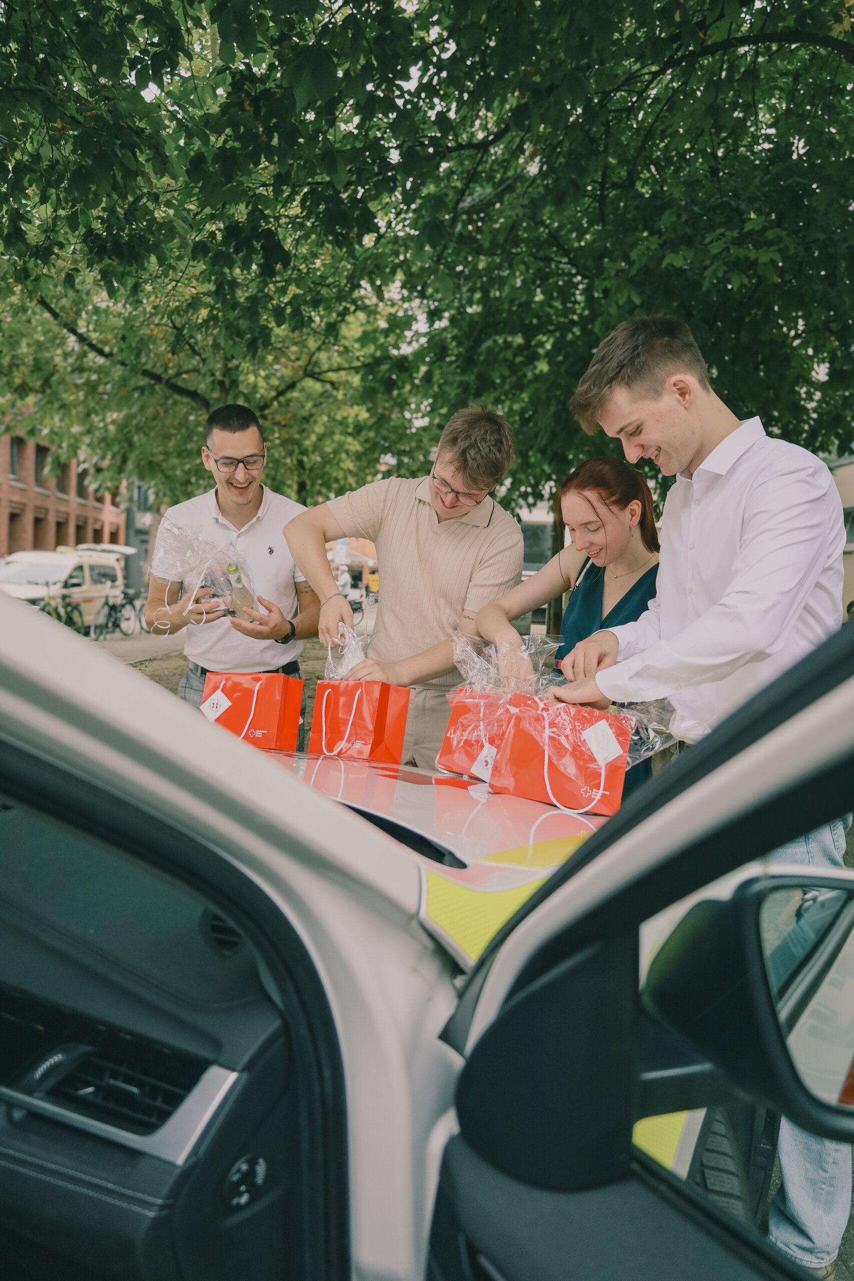 Neue Notfallsanitäter:innen beim DRK Bremen DRK Bremen IMG_1666-scaled Neue Notfallsanitäter:innen beim DRK Bremen