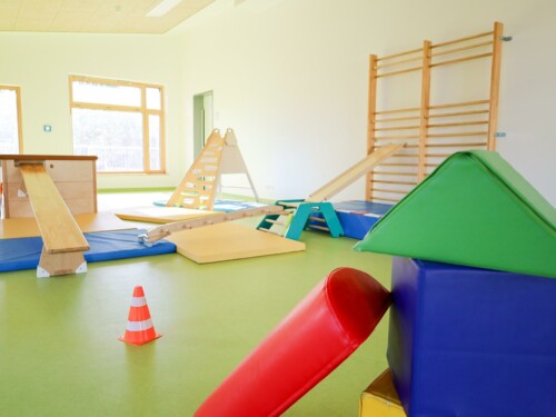 Kitaportal-Bewegungsraum-2-500x375 Bilder Freiligrathstrasse fürs Web (kleine Auflösung)