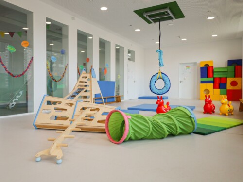 Kitaportal-Bewegungsraum-4-500x375 Bilder Lesum Park Frühling 2025 (web Formate)