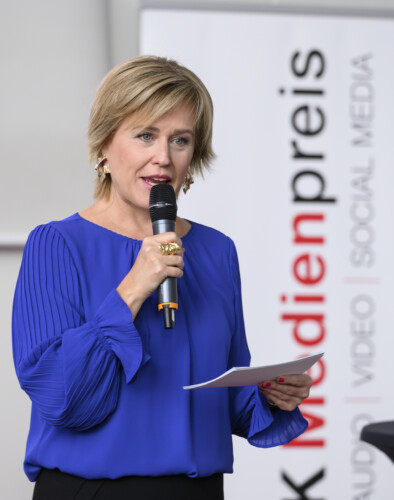 2025-10-01-DRK-Medienpreis-057-394x500 FOTO PENTERMANN