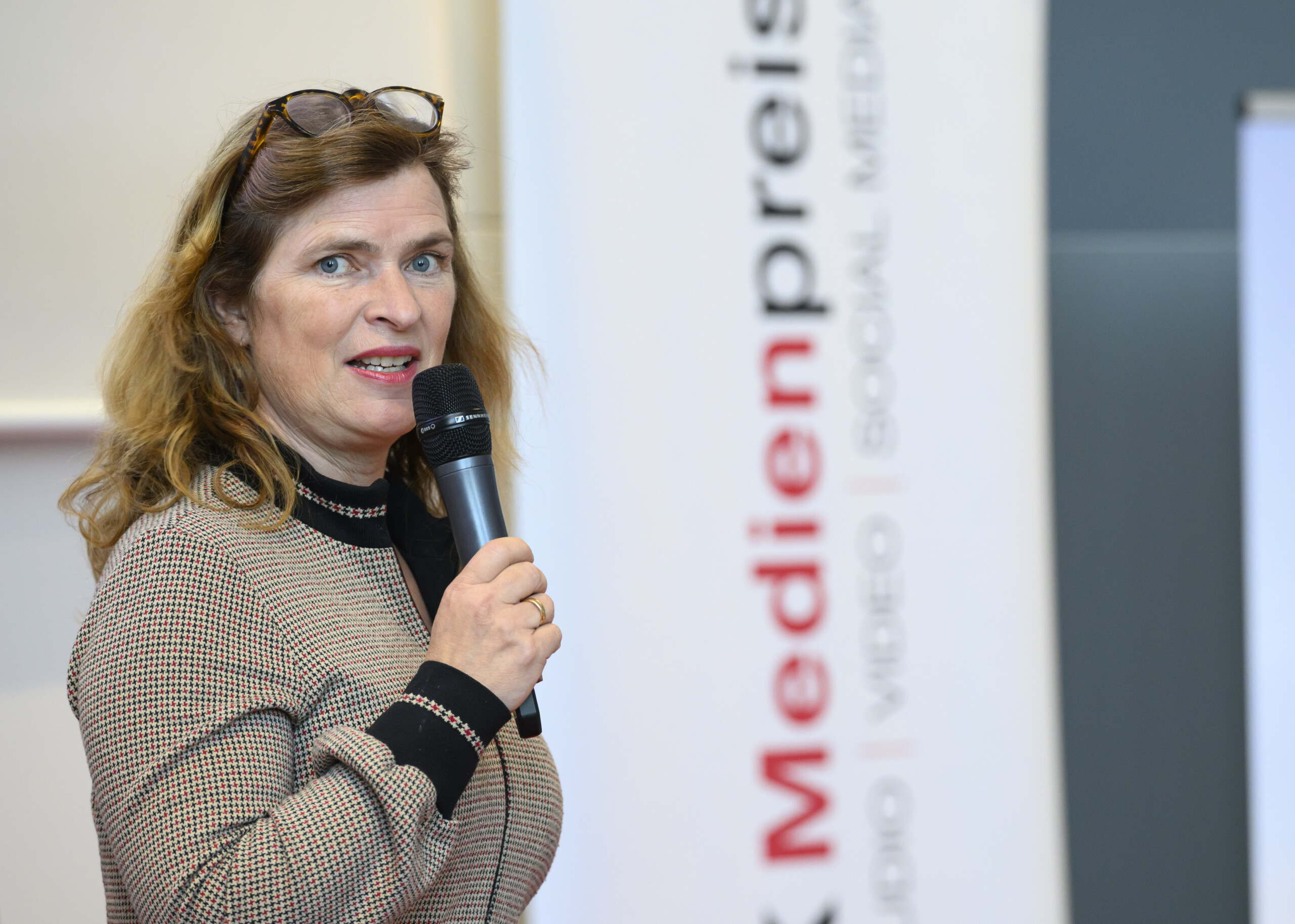 DRK Medienpreis 2025 - das sind die Preisträger:innen DRK Bremen 2025-10-01-DRK-Medienpreis-103-scaled DRK Medienpreis 2025 - das sind die Preisträger:innen