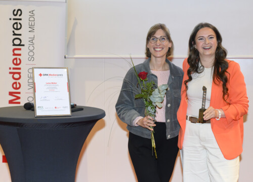 2025-10-01-DRK-Medienpreis-150-500x359 FOTO PENTERMANN