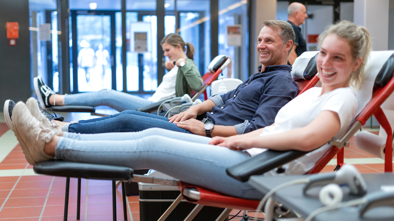 Deutsches Rotes Kreuz DRK Bremen Spender_auf_der_Spendeliege_2-1 Deutsches Rotes Kreuz