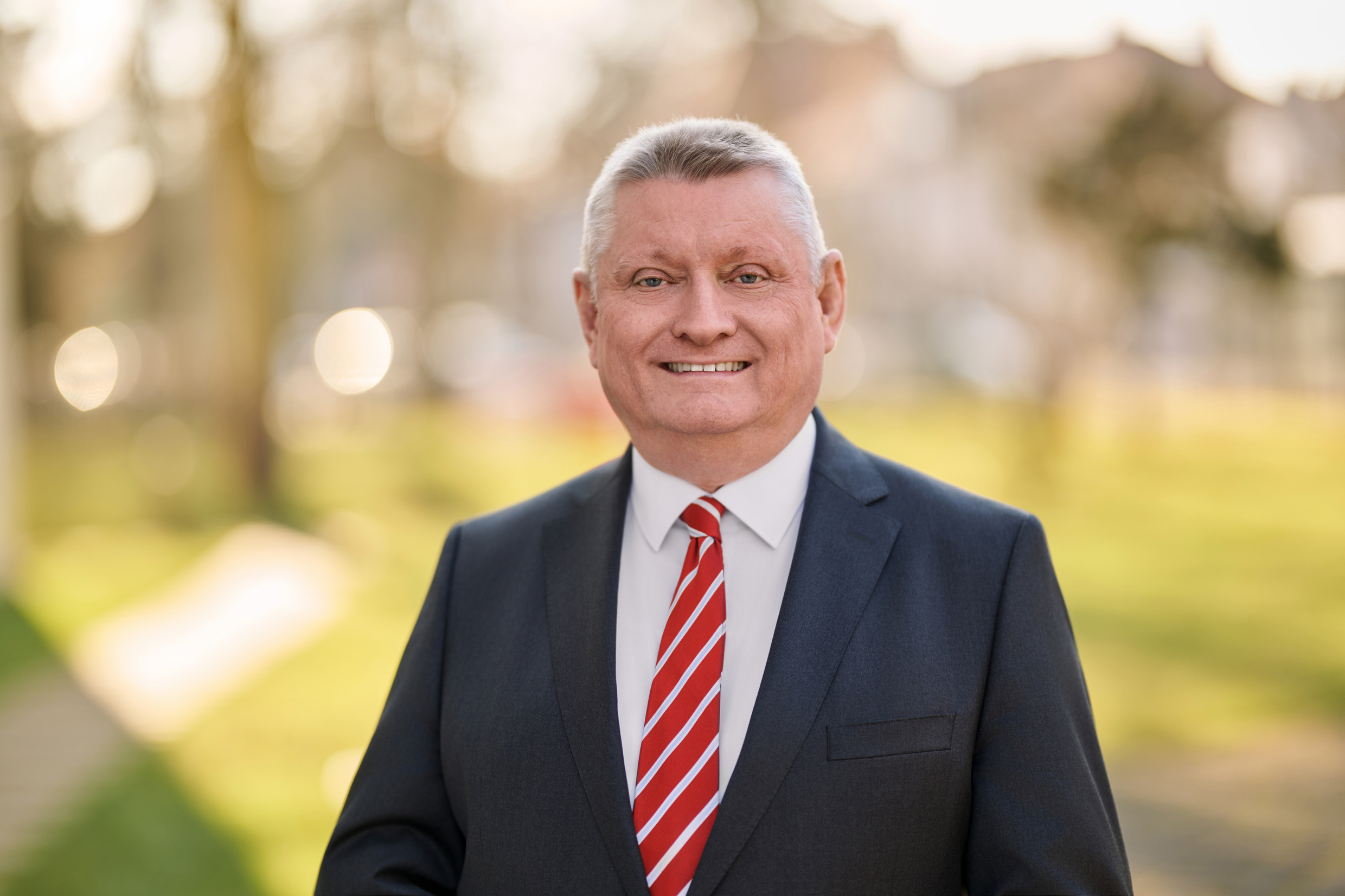 Grohe_DRK_-Willing-Holtz-DRK-2_Presseformat.jpg Deutsches Rotes Kreuz