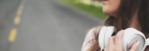 girl-869213_1920-e1768221349774-500x172 girl-869213_1920