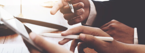 iStock-1415582978-1-e1771601432722-500x184 The client is consulting with a lawyer on legal matters