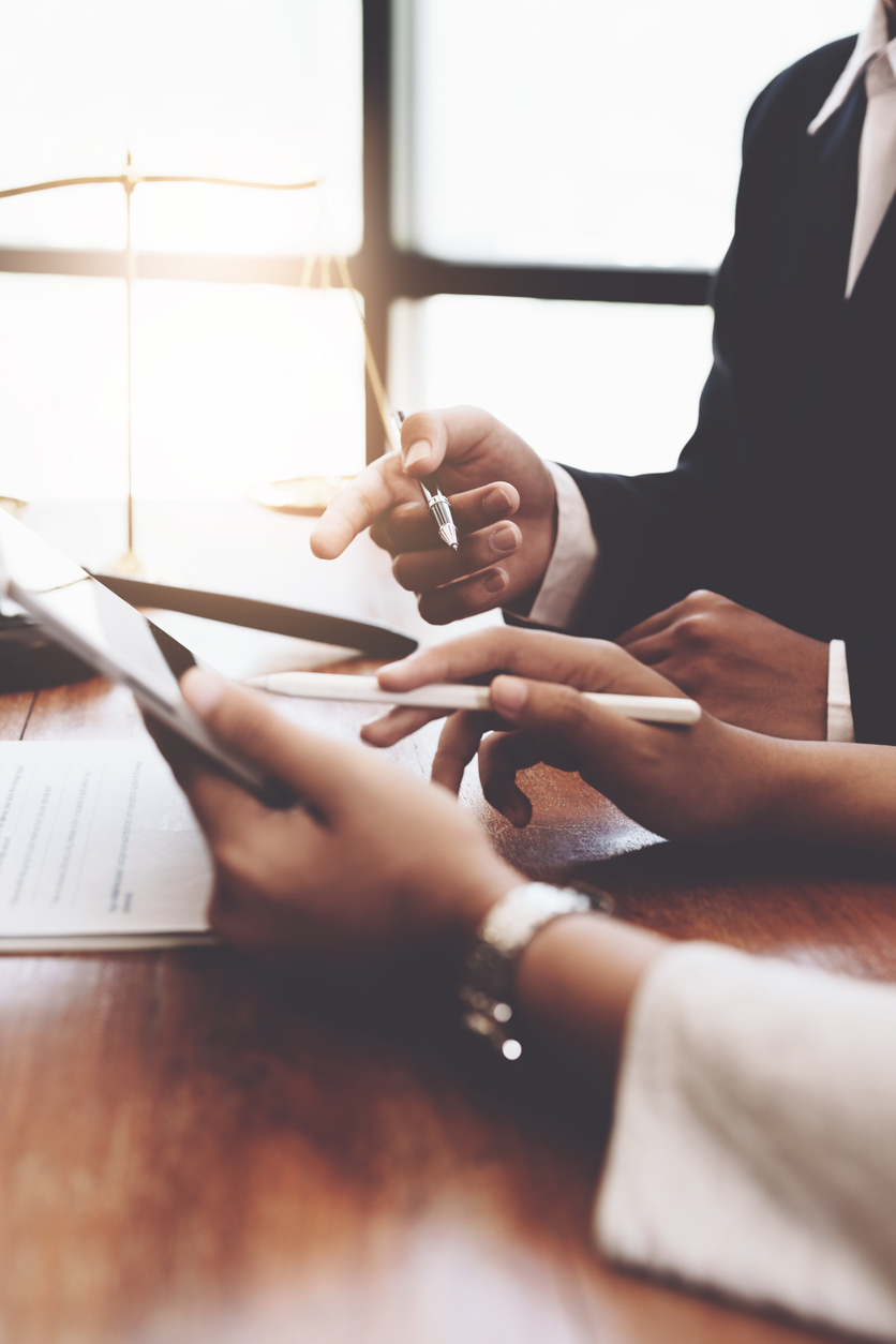 Referat Betreuungsrecht - Betreuungszentrum Nord DRK Bremen iStock-1415582978-1 Referat Betreuungsrecht - Betreuungszentrum Nord